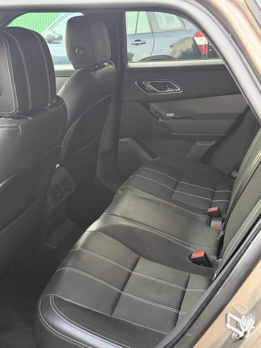Range Rover Velar 2.0 Diesel 180 CP 4x4 • 2019 • 195.000 km • Meridian • Keyless • Full LED