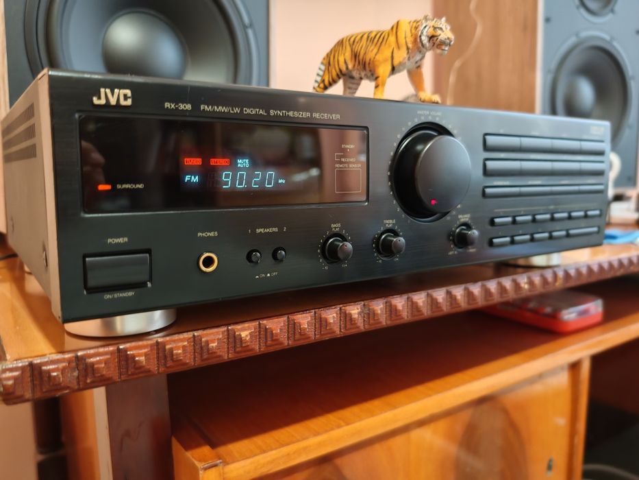 Jvc RX-308BK. Receiver de clasă. Estetică de raft. Preț fix !