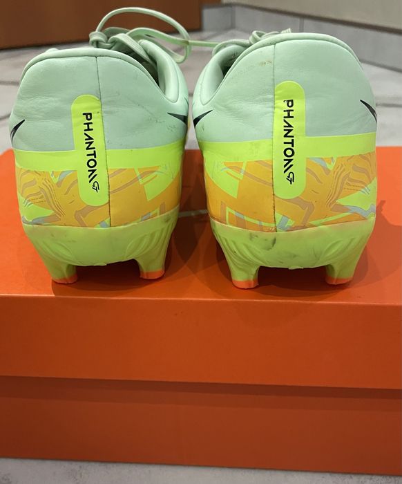 Nike Phantom GT2