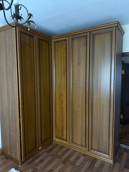 Угловой шкаф Италия