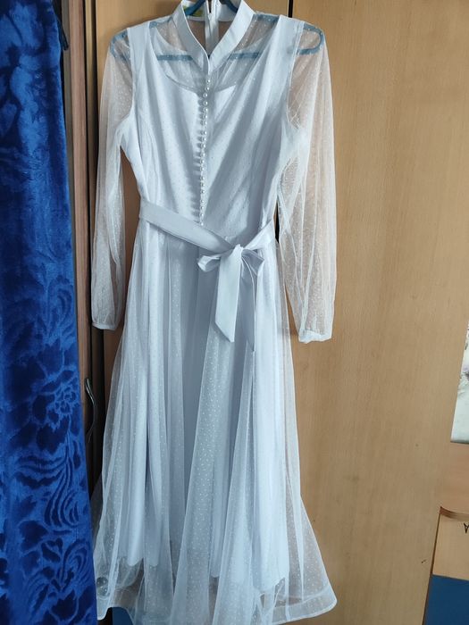 Продам вечернии платья и юбки