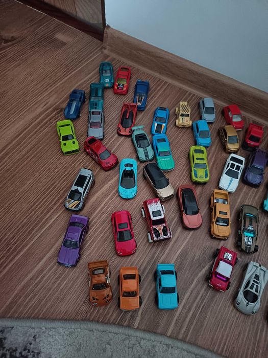 Mașini metalice Hotweels