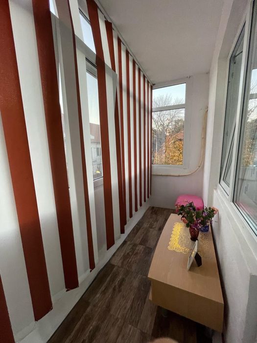 Inchiriez apartement zona centrala