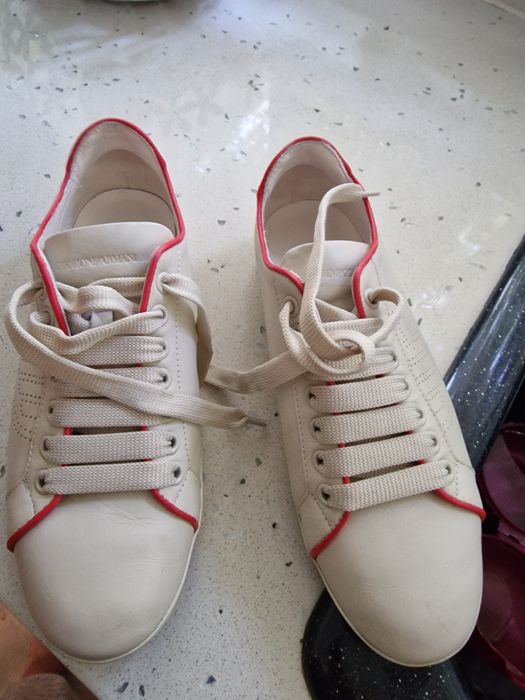 vând pantofi casual sport de la Armani mărimea 36