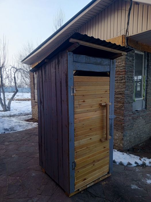 Туалет деревянный, уличный, будка для собак. к