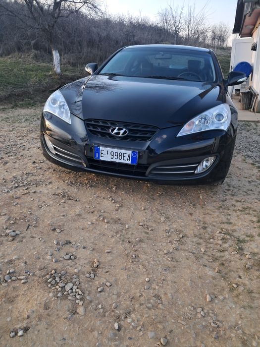 Vând Hyundai  Genesis