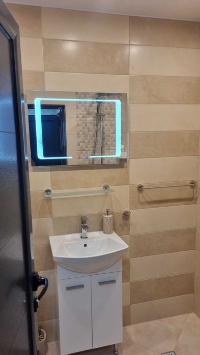 Дава се под наем Двустаен апартамент в Пловдив, Гагарин - 64 кв.м за 375 € - Снимка #9