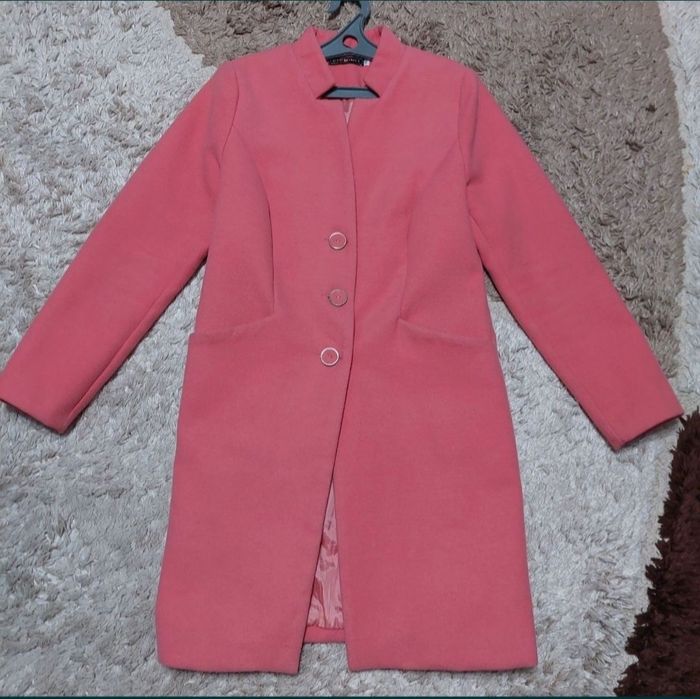 Продам пальто женское