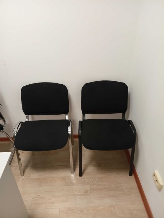 Офисный стол, шкафы