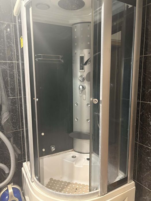 Vand Aparrament 2 camere decomandat