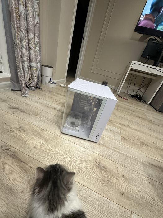 Корпус белый CH2+ ATX case + контроллер с ARGB 7pro кулерами 7шт.