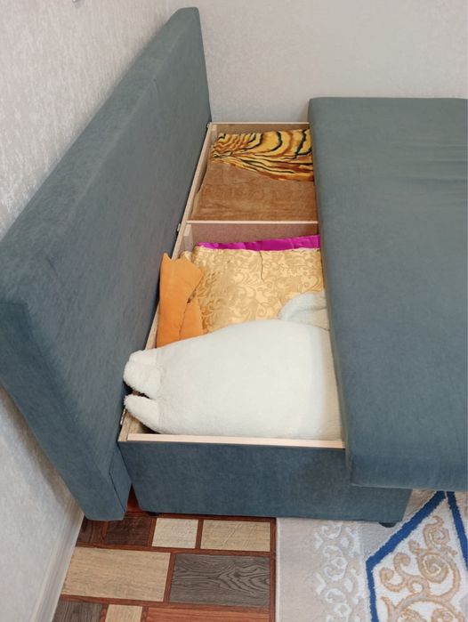 Продам диван б\у50 000