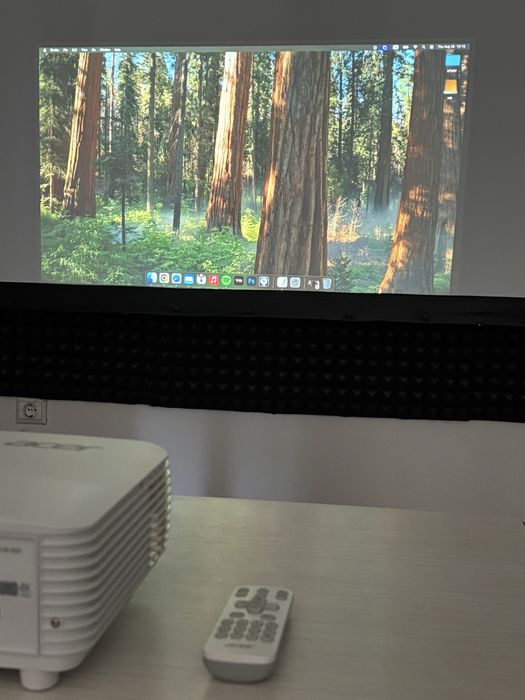 Мултимедиен проектор Acer Projector H6815BD