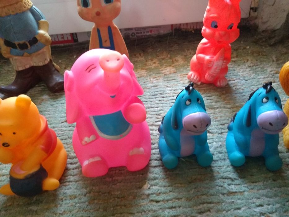 Стари гумени играчки