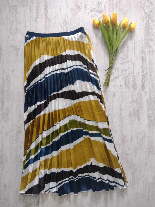 Дамска плисирана пола Mango