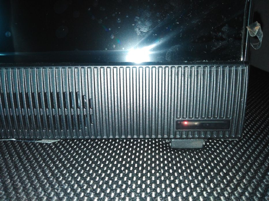 Продава се телевизор