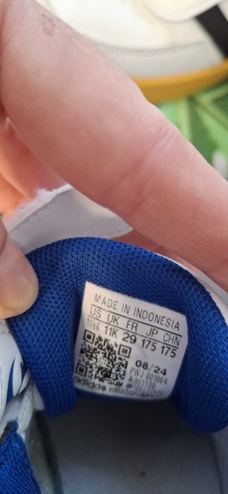 Маратонки Адидас