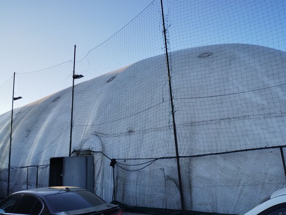 Balon presostatic teren minifotbal 42×22 m + încălzire motorină + gene