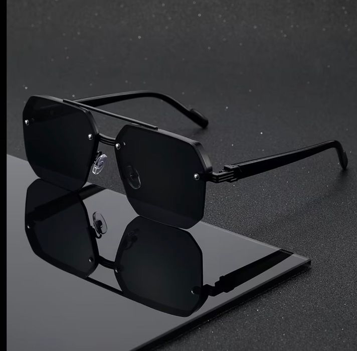 Летни слънчеви очила