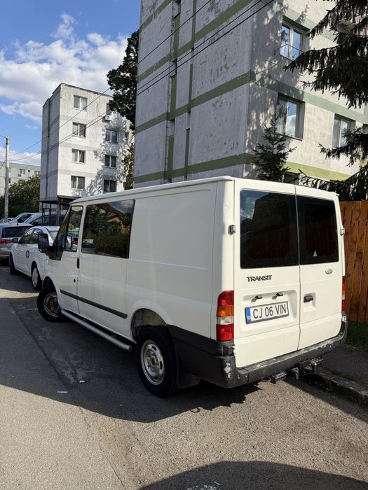 Vand Ford Transit an 2006 culoare alba
