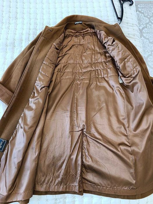 Продам женское пальто