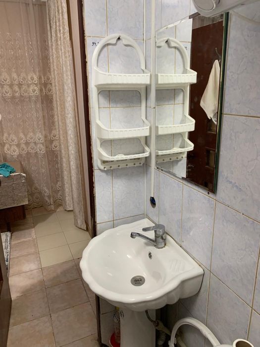 Продам квартиру возле Апорта