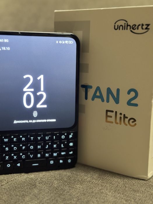 Unihertz Titan 2 Elite – като нов, пълен комплект