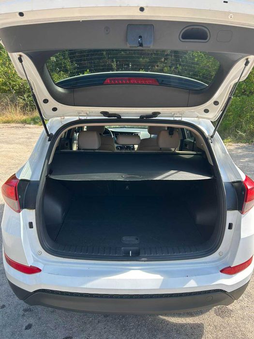 Hyundai Tucson  68000 км