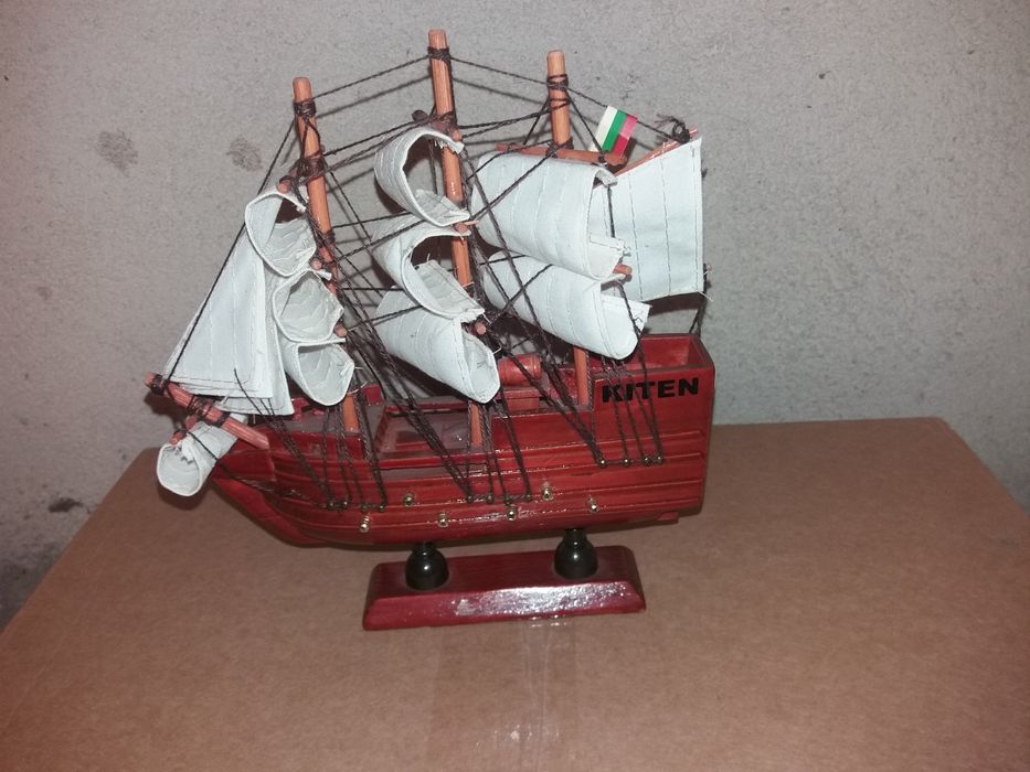 Кораб дървен за украса