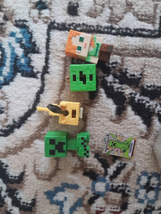 Киндер джой фигурок  обмен