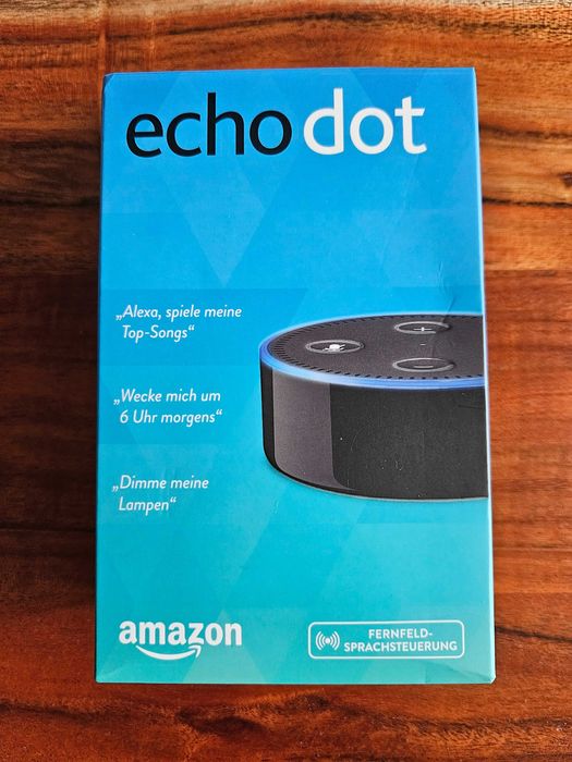 Продавам умна колонка Amazon Echo Dоt (2nd gen) + стойка за стена