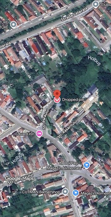 Teren intravilan in mijlocul localitatii Vulcan pe malul raului Holbus