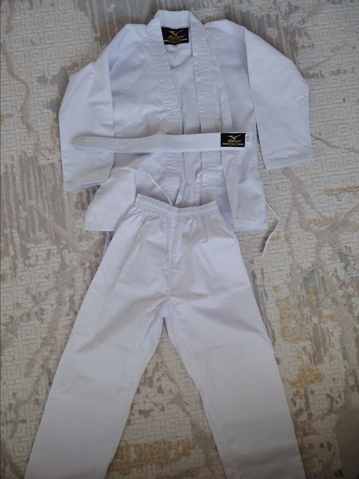 Кимоно для каратэ новый