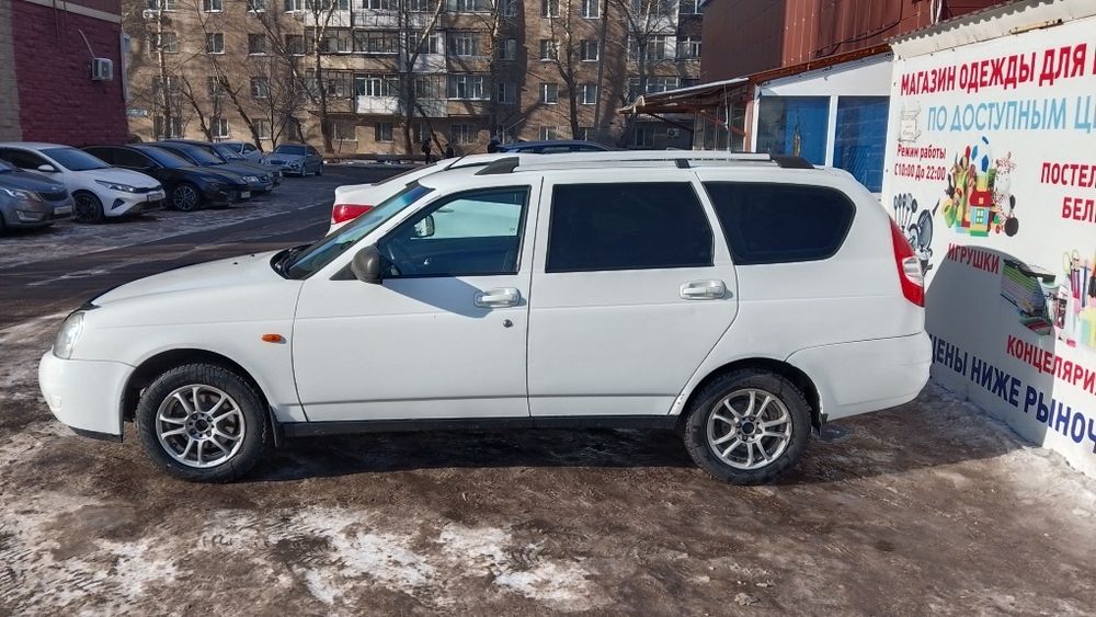 Продам приору универсал