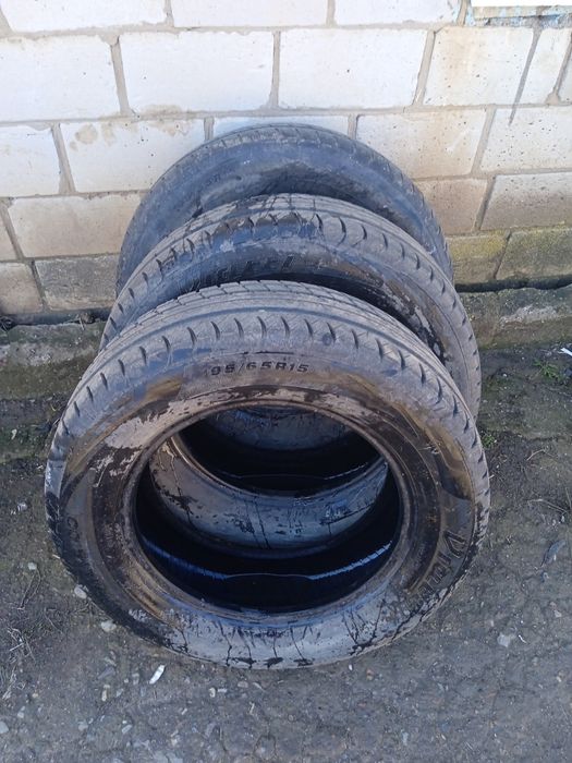 Продам комплект летней б/у резины.