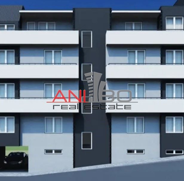 Продава се Тристаен апартамент в Варна, Погреби - 75 кв.м за 1987 €/кв.м - Снимка #2