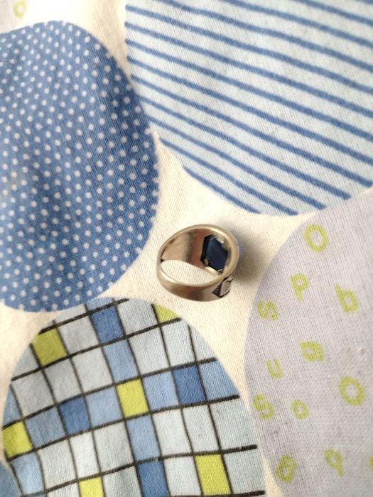 Серебряный кольцо 925 пробы