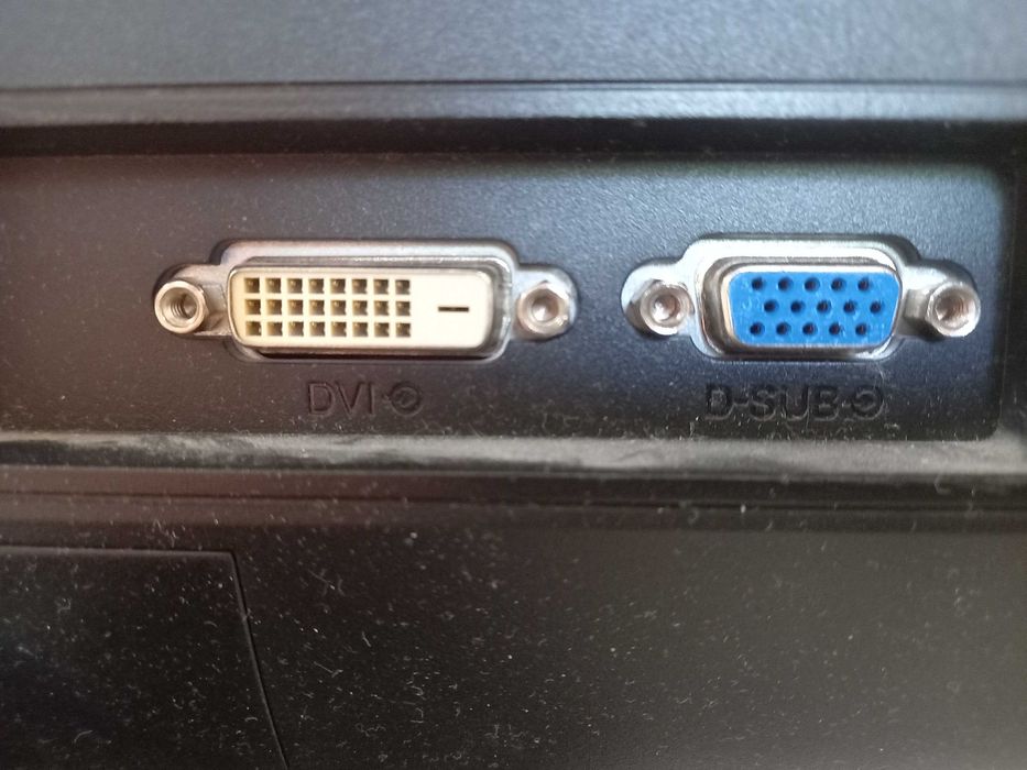 Монитор PHILIPS 21,5 дюймов