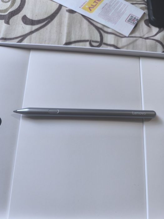 Vand/schimb Lenovo idea tab pro matte edition