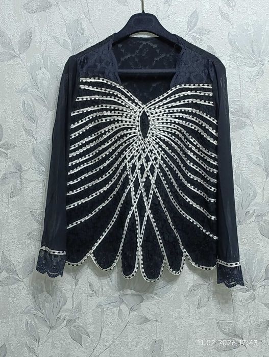 Нарядная кофта, размер 50.