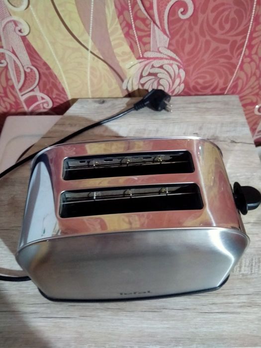 Продам Тостер Tefal