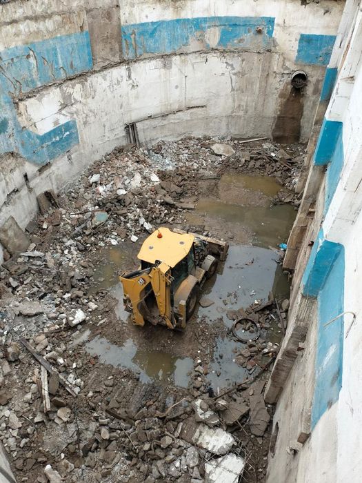 Услуги экскаватора. Погрузчика 3 в 1. Трактор.