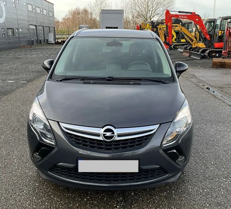 Opel Zafira Masina de familie, 7 locuri, stare perfecta