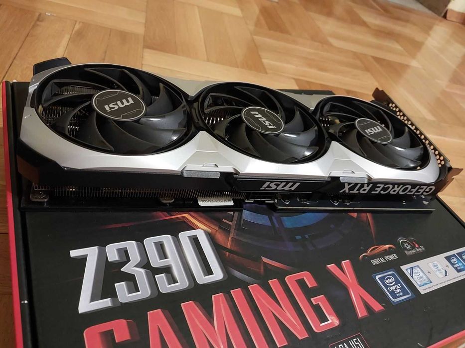RTX 4070 12GB - MSI Ventus 3x OC, Gainward Phoenix