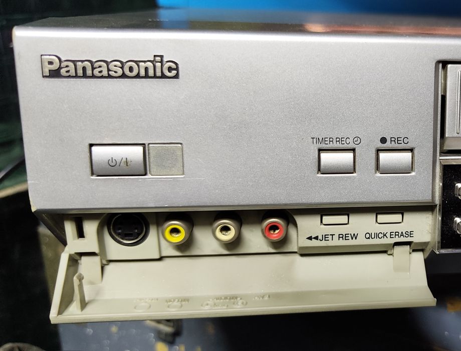 Видик SUPER VHS Видеомагнитофон