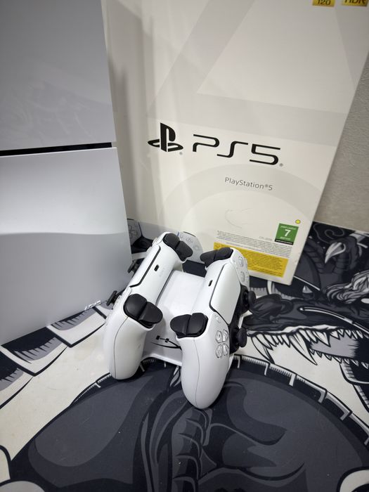 Продам PlayStation 5 Silm 1TB