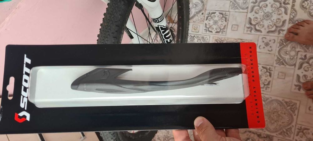 защита для велосипеда разная