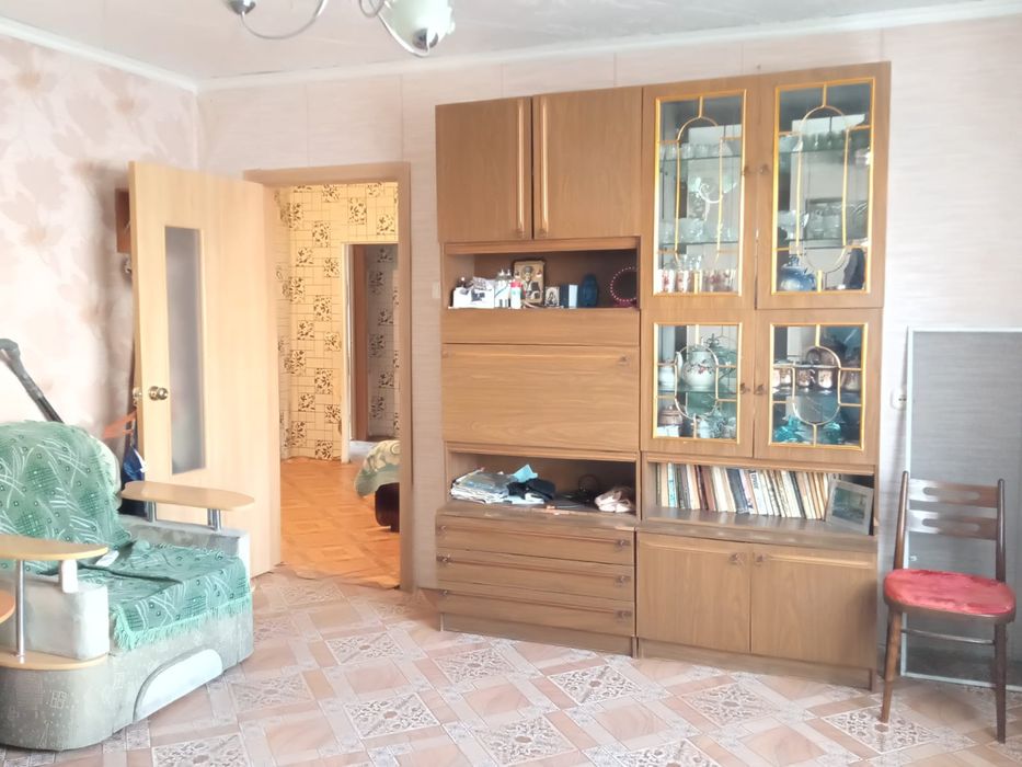 Продам трёхкомнатную квартиру в сортировке