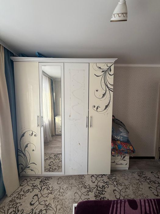 Тез арада сатылады