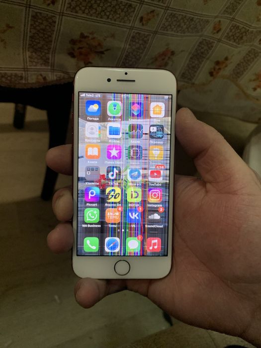 Продам айфон 7 128гб